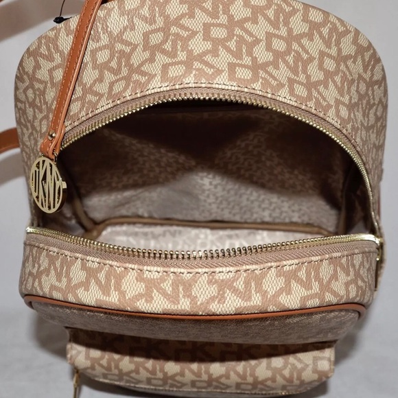 NWT Women\'s  DKNY Purse Backpack - FREE SHIPPING! main image 7