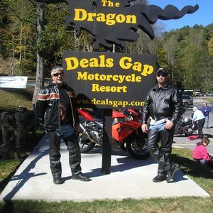 Meet your Posher, Carl