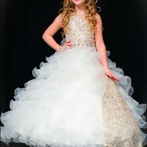 Girls' Beauty Pageant White Pageant Dress SZ 6!