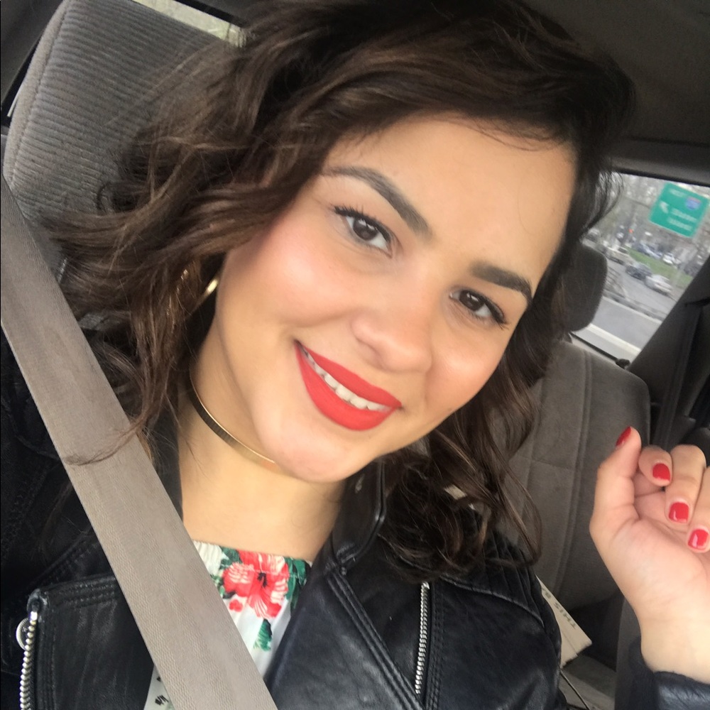 Meet your Posher, Tiffany