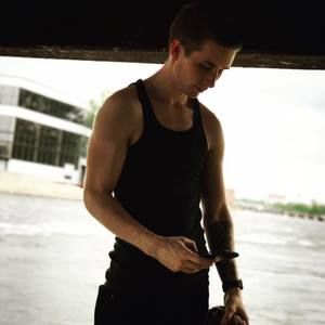 Meet your Posher, Chris