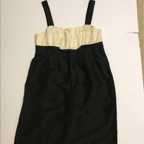 🎈Diane von F. Avedon Cream and Black Silk Dress - Picture 3 of 6