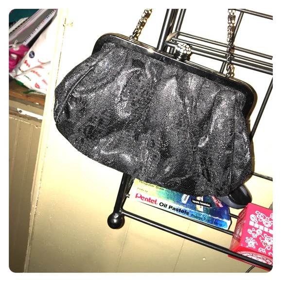 Purse - Picture 1 of 2