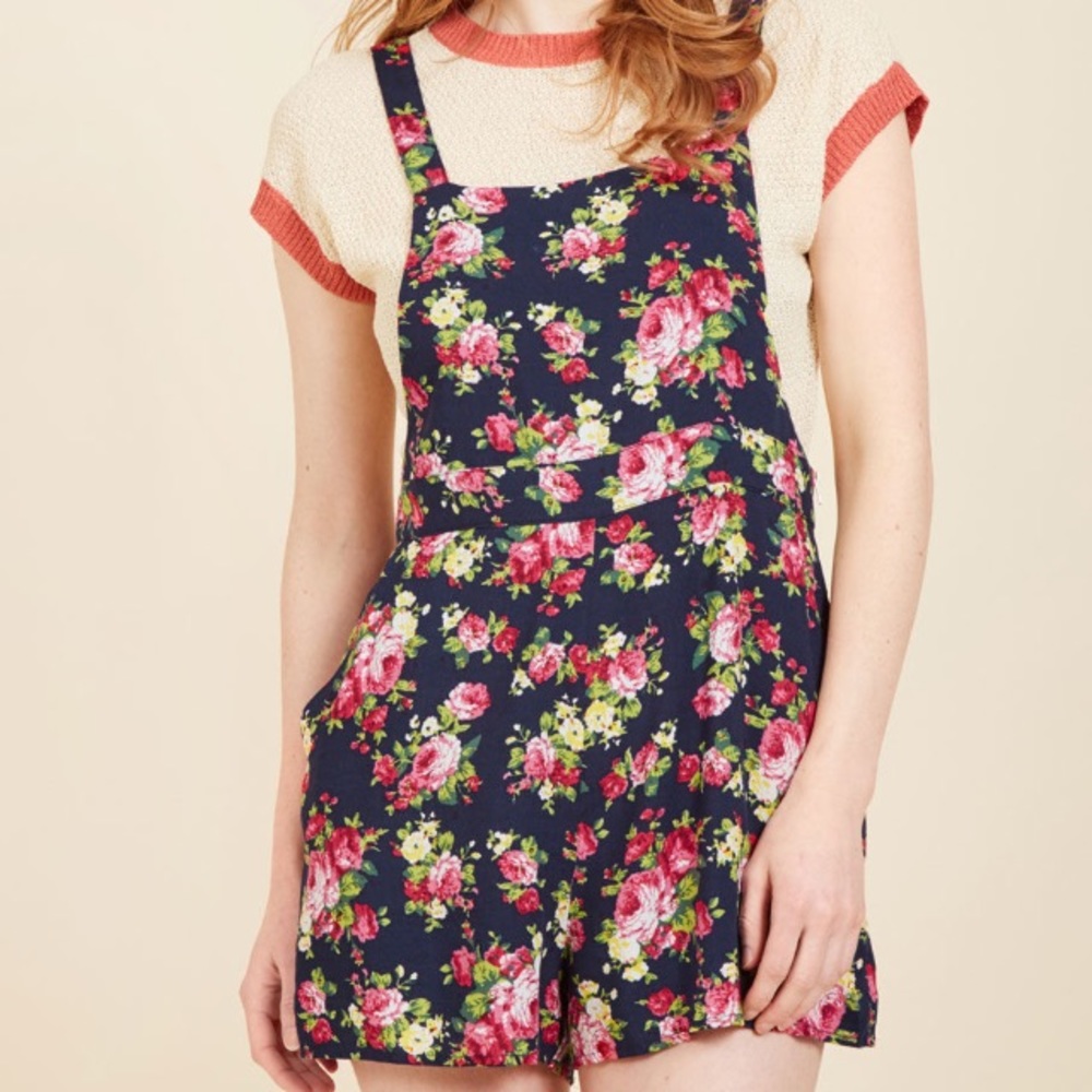 Modcloth Excite All Day Romper navy floral 1X