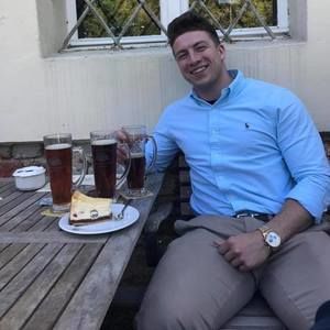 Meet your Posher, Logan