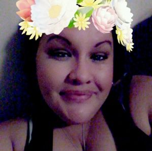 Meet your Posher, Holly