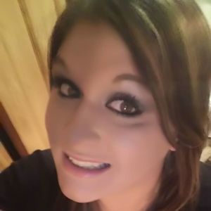 Meet your Posher, Ana