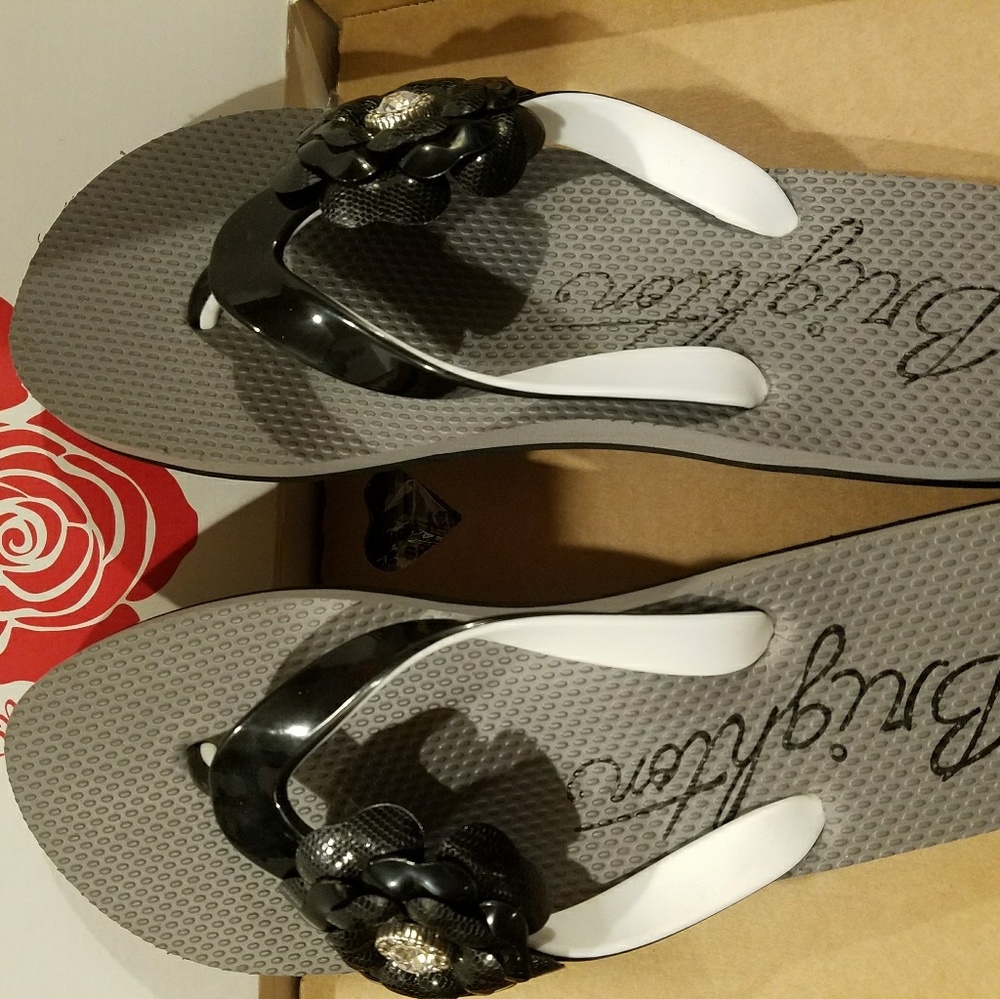 Flip flops