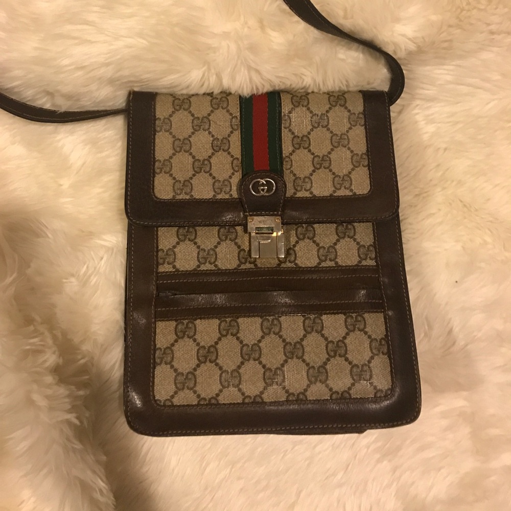 Vintage Gucci Parfums Crossbody Bag