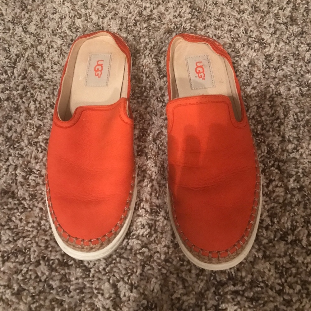 ✨ FLASH SALE ✨Orange Ugg 'caleel' Slip-on Sneaker