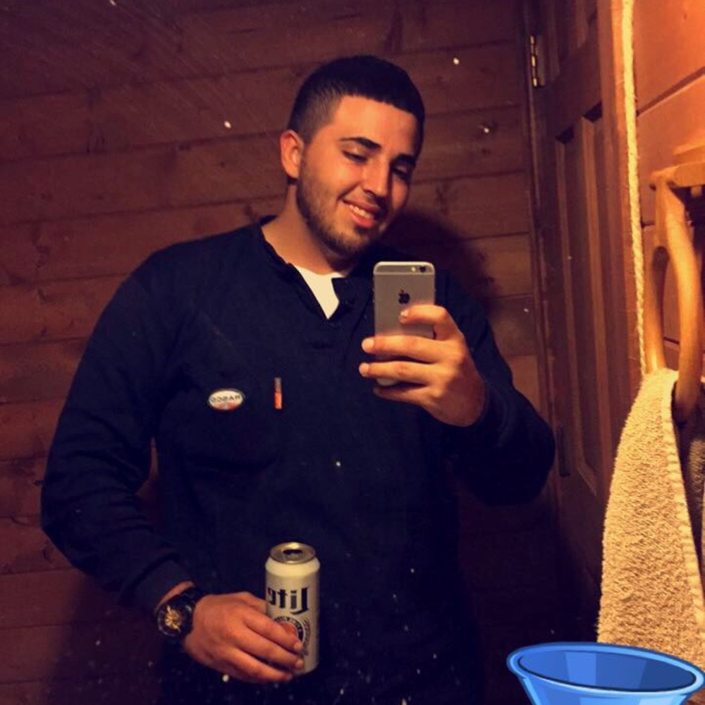 Meet your Posher, Eduardo