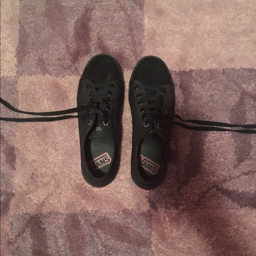 Women's black vans
