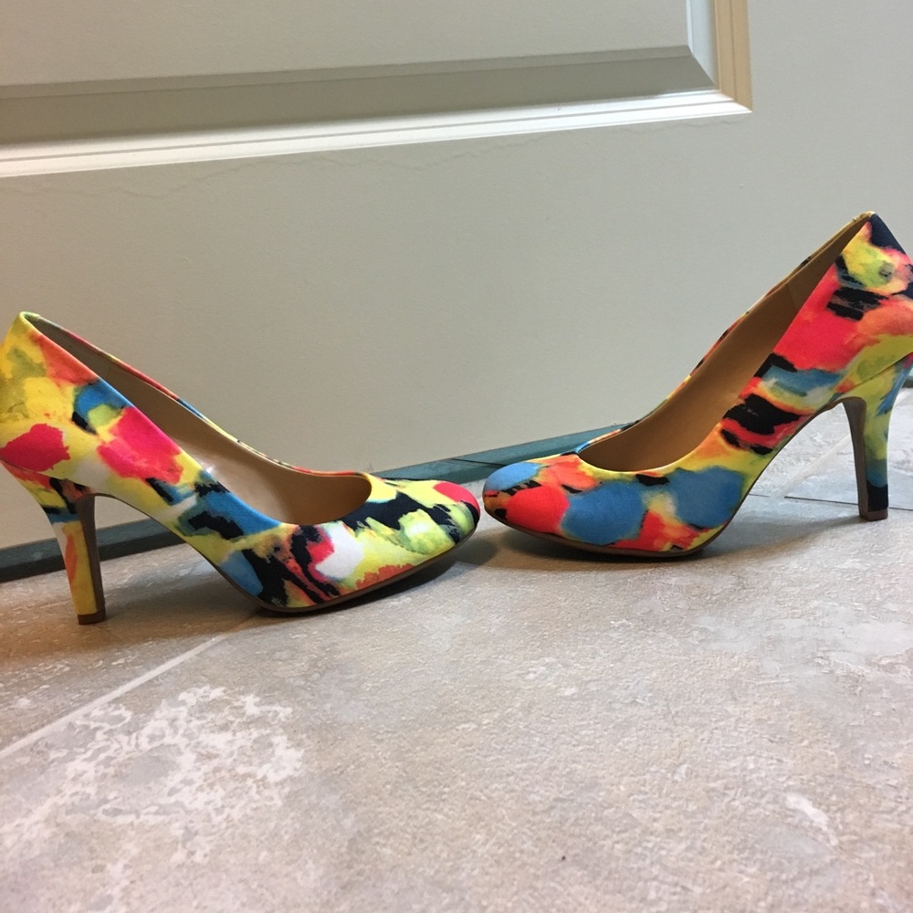 Kelly and Katie multi colored heels