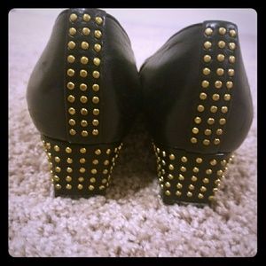 Vintage Stuart Weitzman Studded Block Heel Pumps