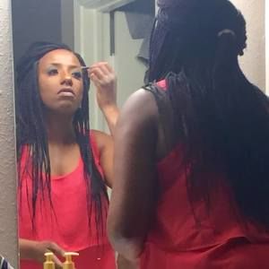 Meet your Posher, Latonia