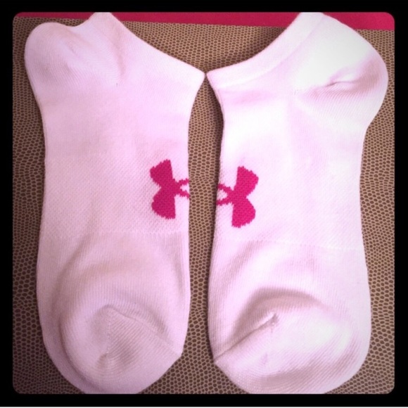 🆕 RESTOCKED! Under Armour No Show Socks, 6PK - Picture 2 of 8