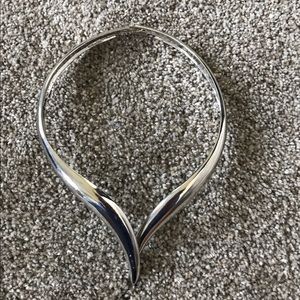 Silver necklace