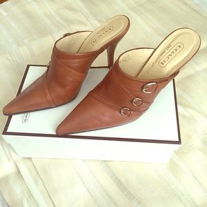 COACH A3781 Hazel Ant. Baby Calf High Heel Slip On