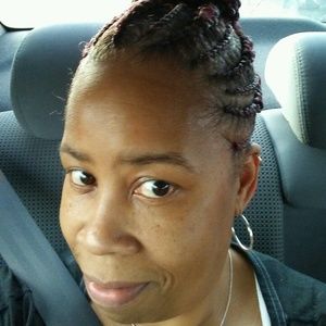 Meet your Posher, Pamela