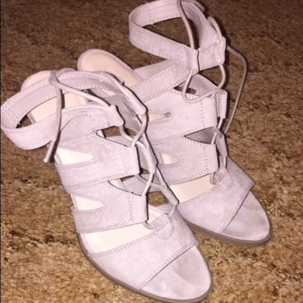 Simply Vera, Vera Wang high heels