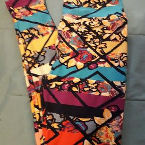 LulaRoe OS Leggings