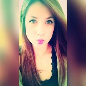 Meet your Posher, Alejandra