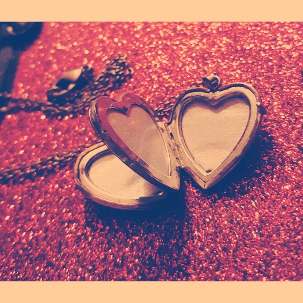 Vintage double layer locket