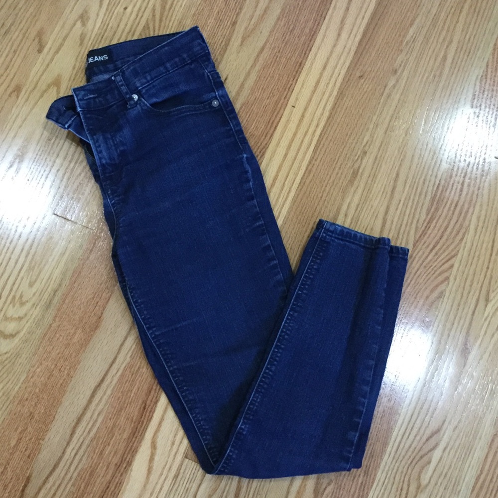 EXPRESS Ankle Legging High Rise