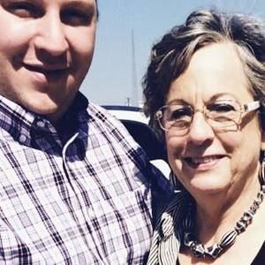 Meet your Posher, Caylon