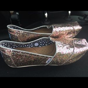Toms glitter shoes size 10