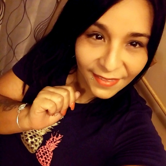 Meet your Posher, Maria - Picture 1 of 1