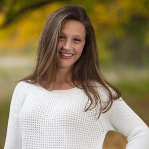 Meet your Posher, Courtney