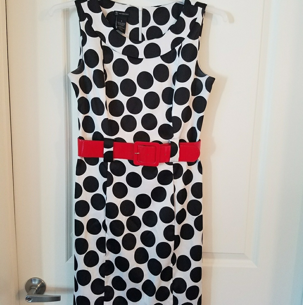 Ladies sleeveless dress
