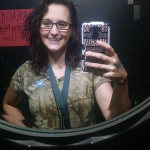 Meet your Posher, Amber