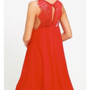 Lace back shift dress. Orange/red.