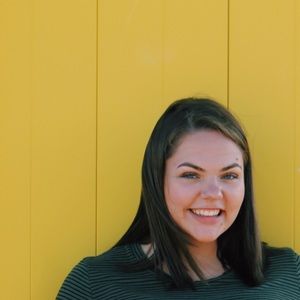 Meet your Posher, Lydia