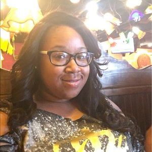 Meet your Posher, Mallory