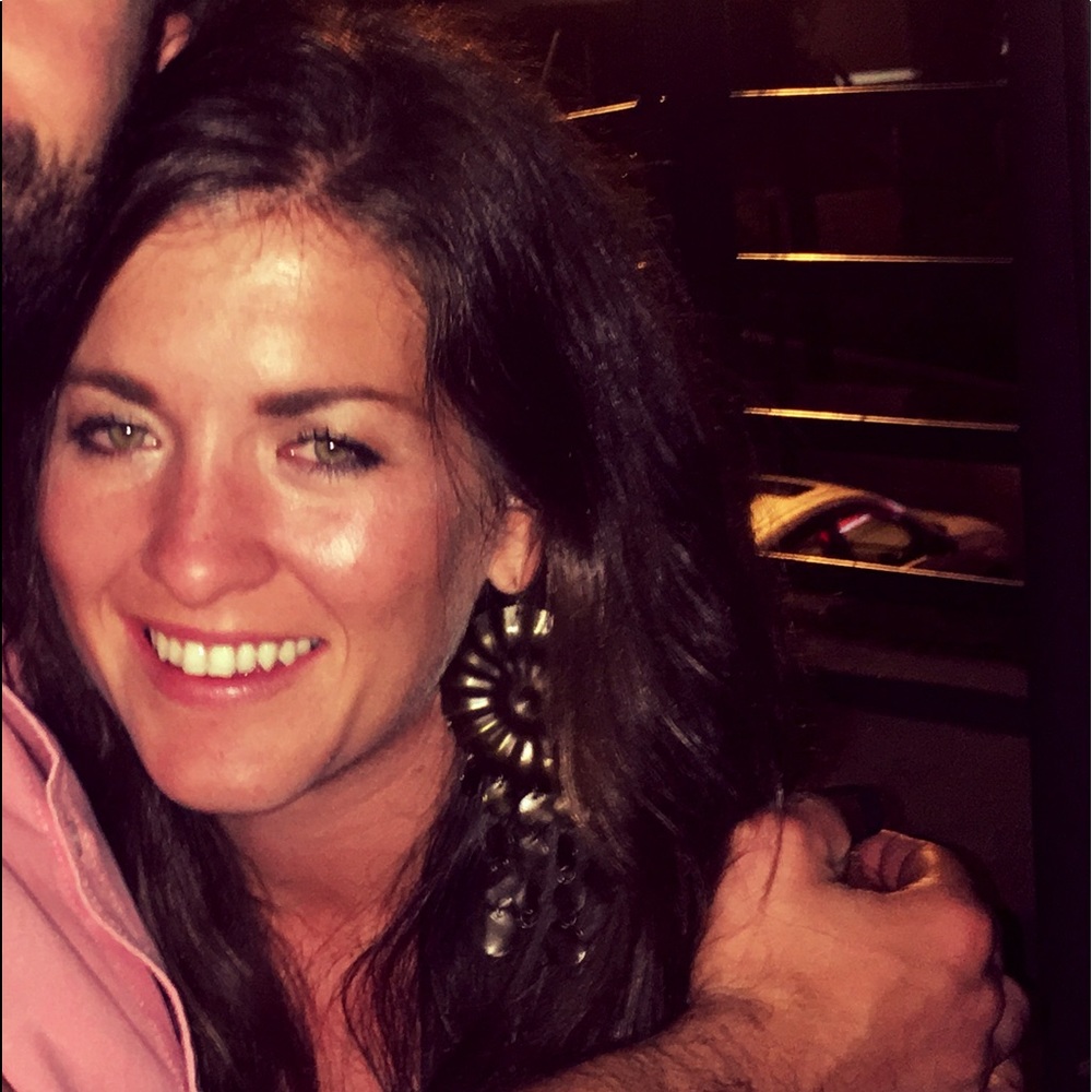 Meet your Posher, Leah