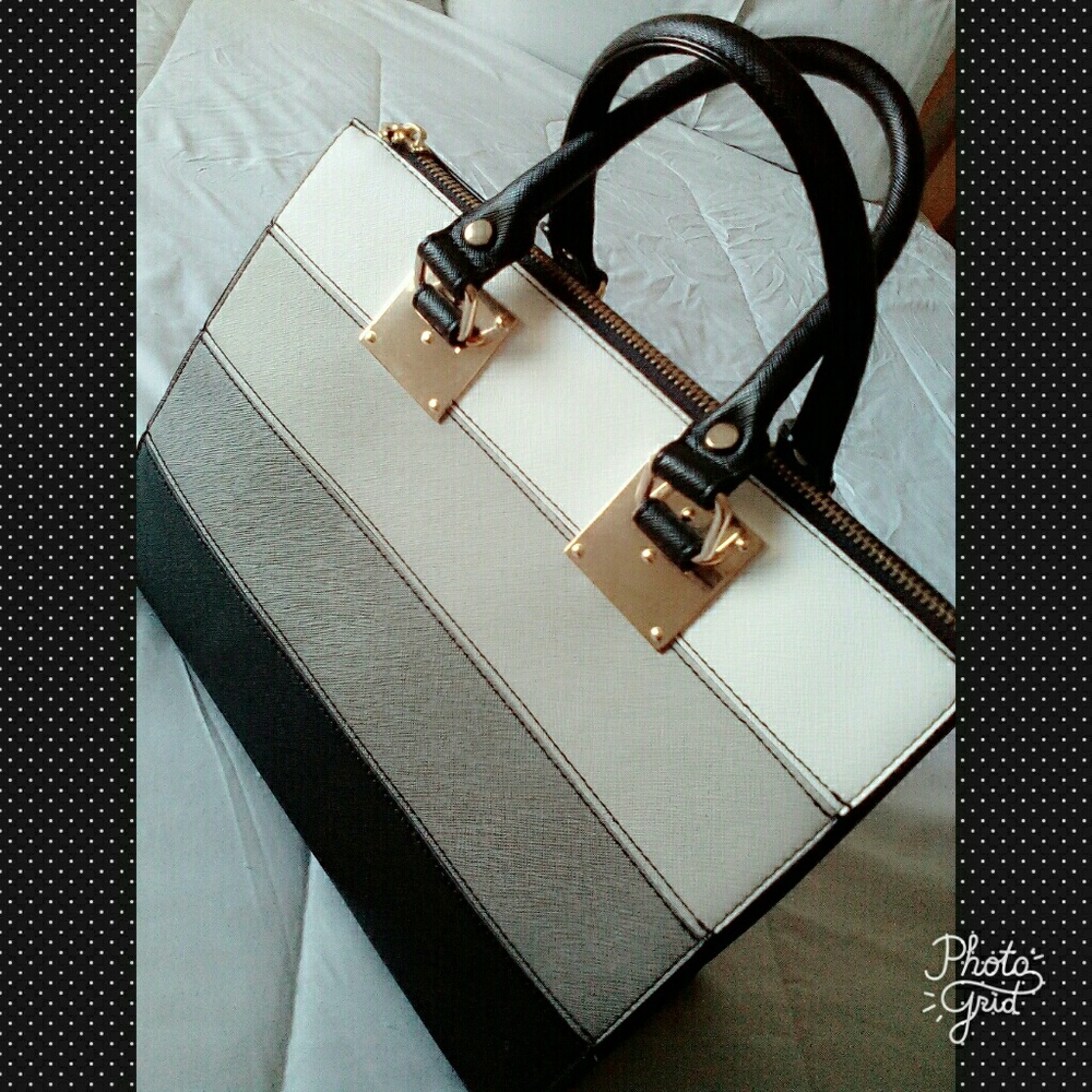Stripes purse ( black/white/gray)