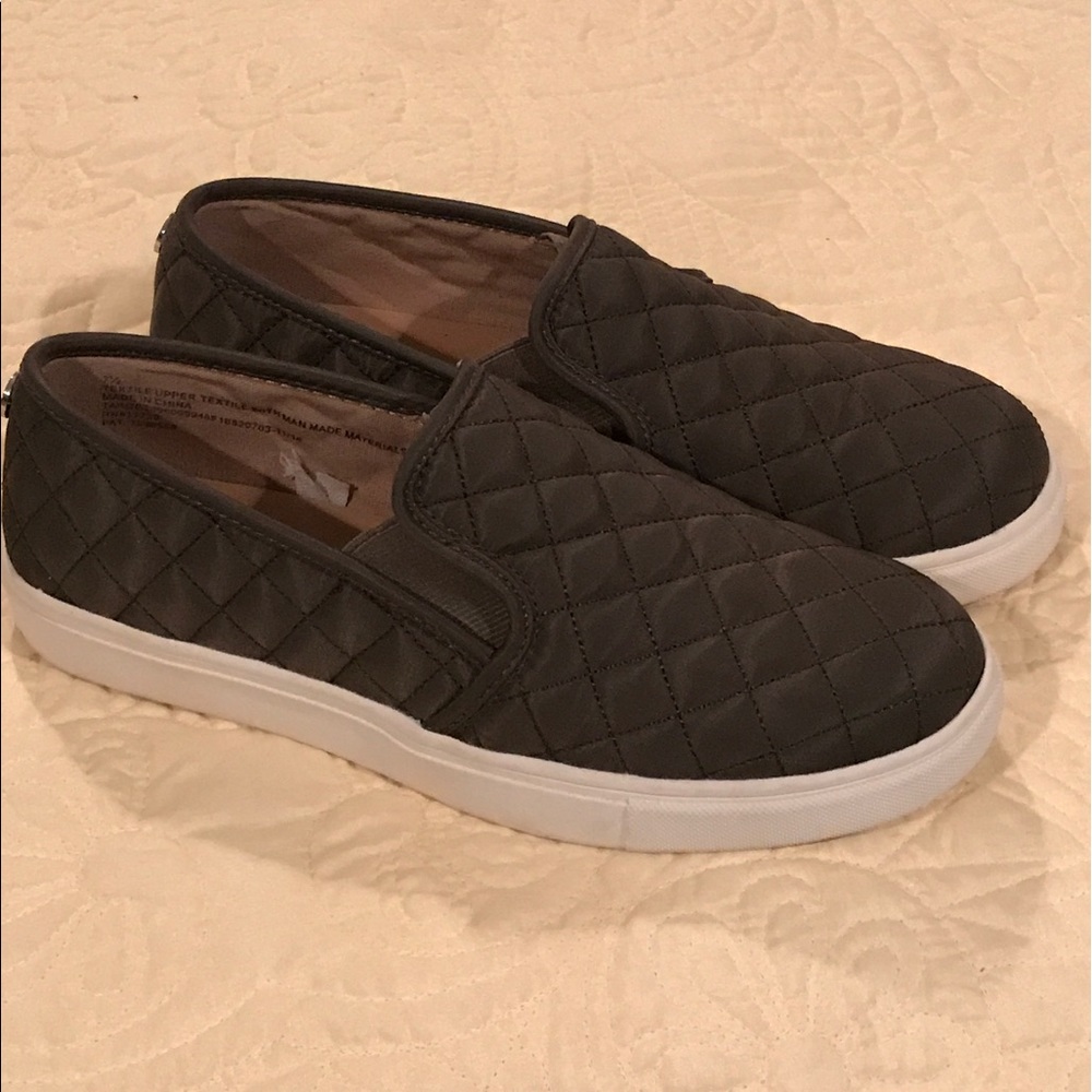 Army green slide ons