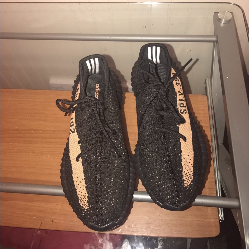 Yeezy v2 boost copper size 8.5