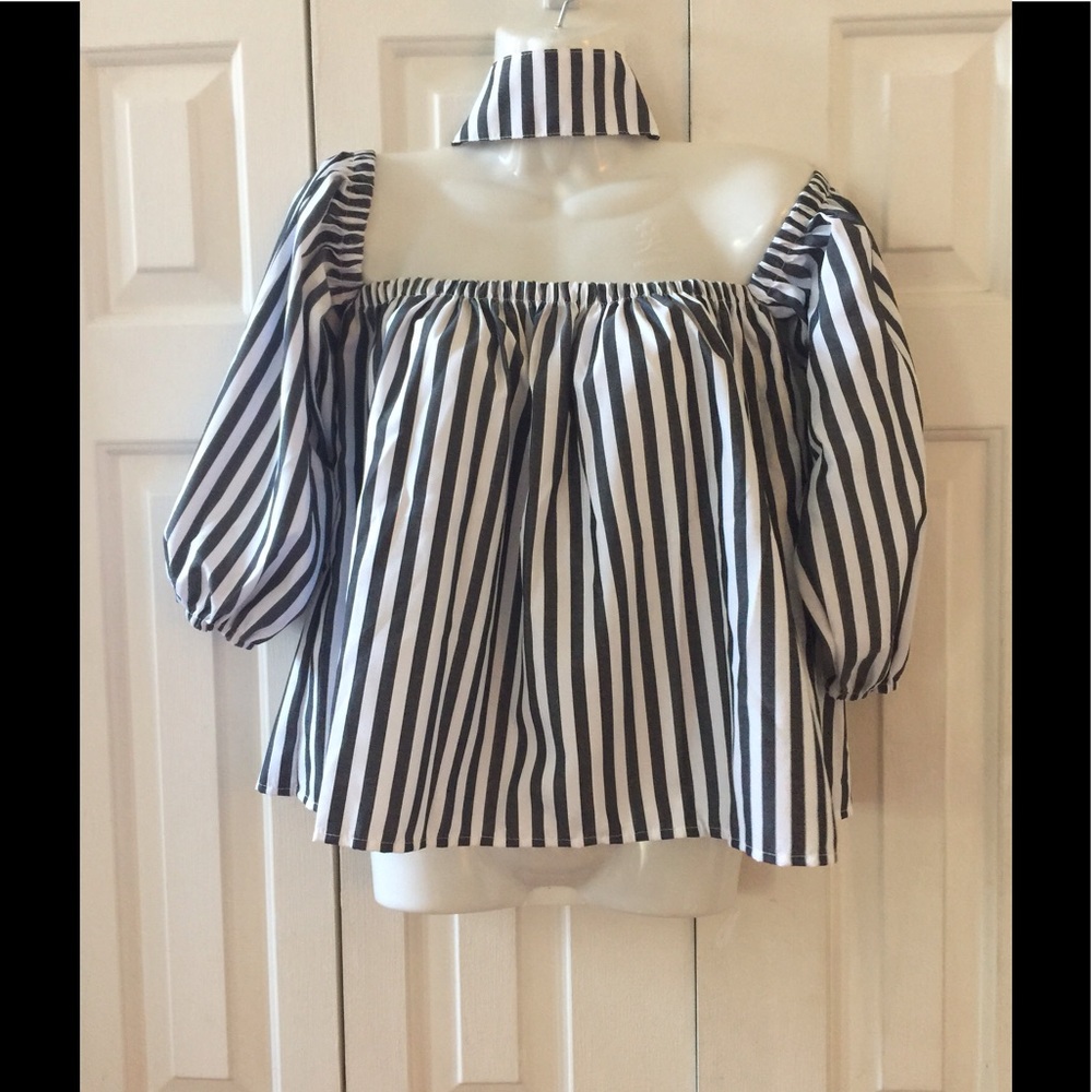 ⬇️ $32 OFF SHOULDER TOP WITH MATCHING CHOKER - Picture 7 of 8