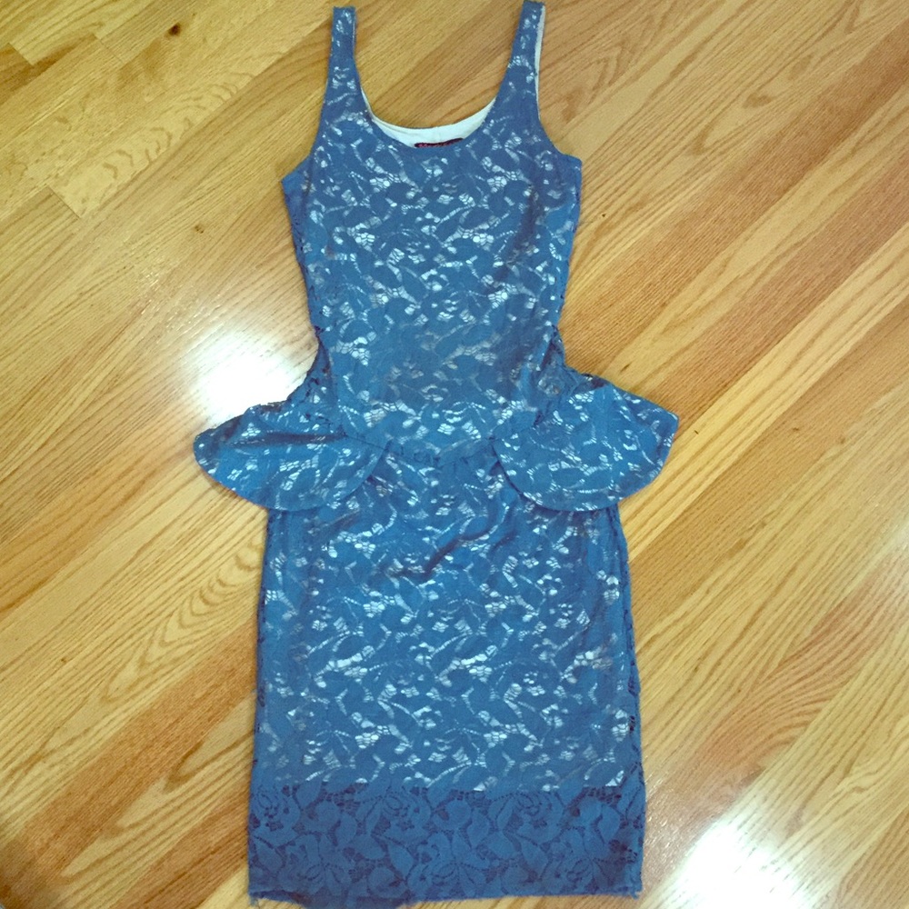 Betsy Johnson dress