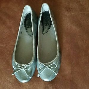 Ballerina flats size 7.5 Burnished Silver