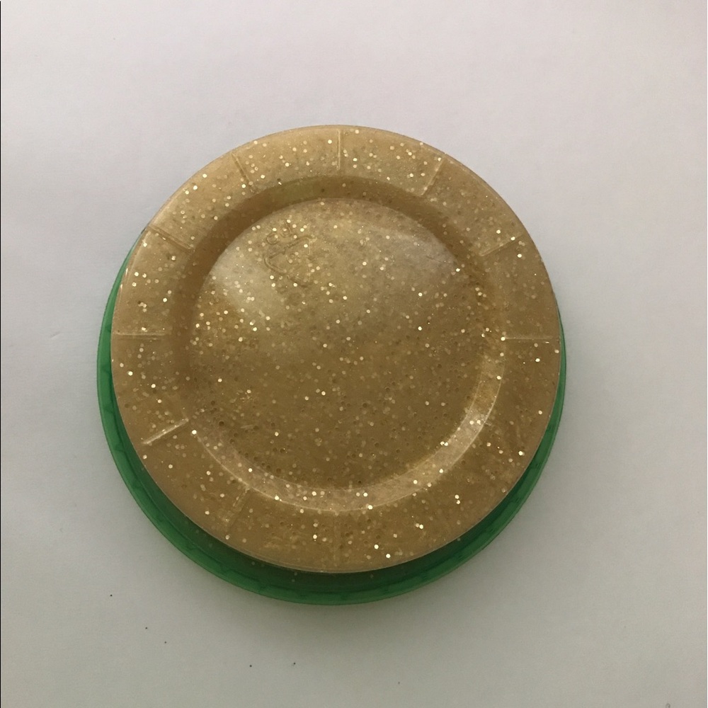 gold glitter slime
