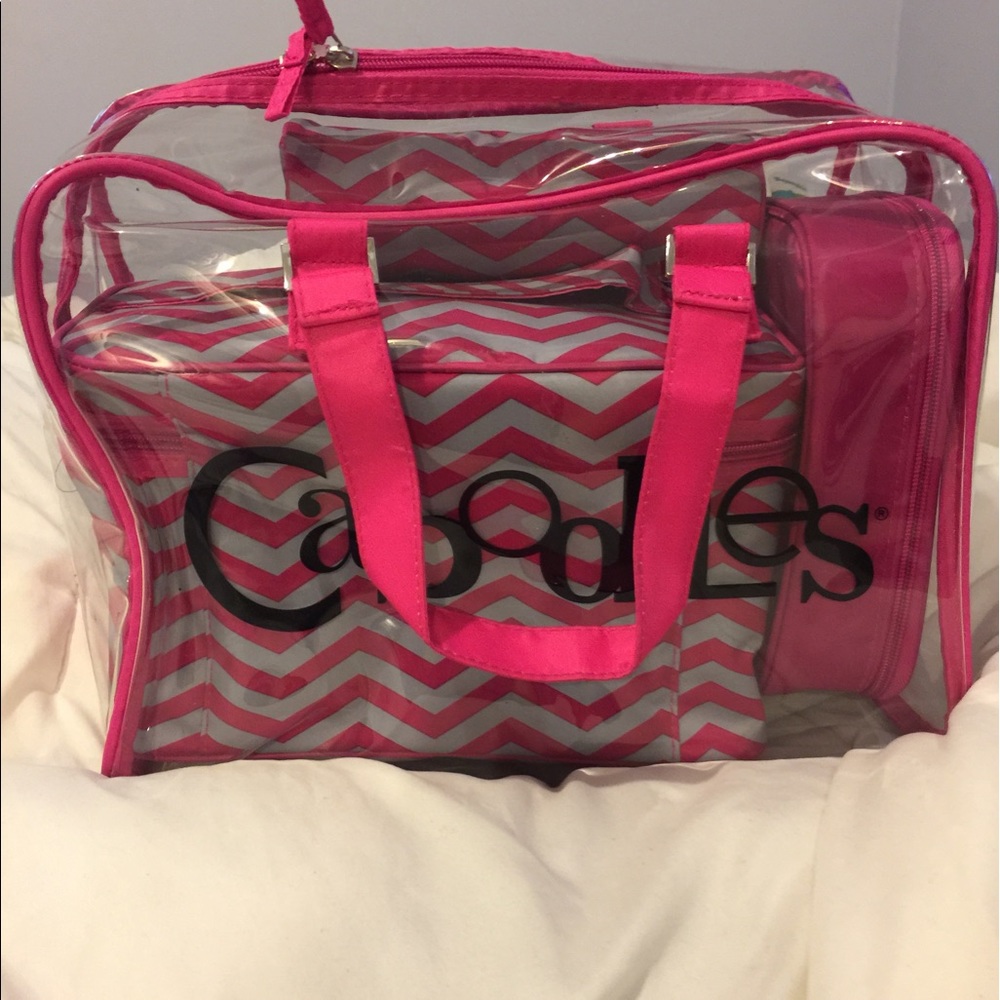 Caboodle kit .Has 5 bags in one ! Perfect for trip