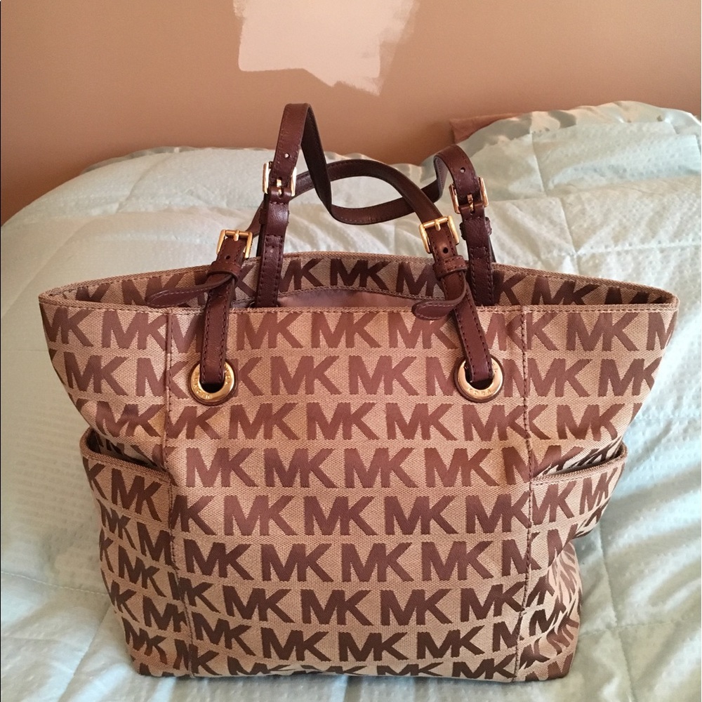MK Jet Set Handbag.