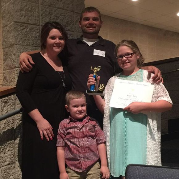 Meet your Posher, Raegan - Picture 1 of 1