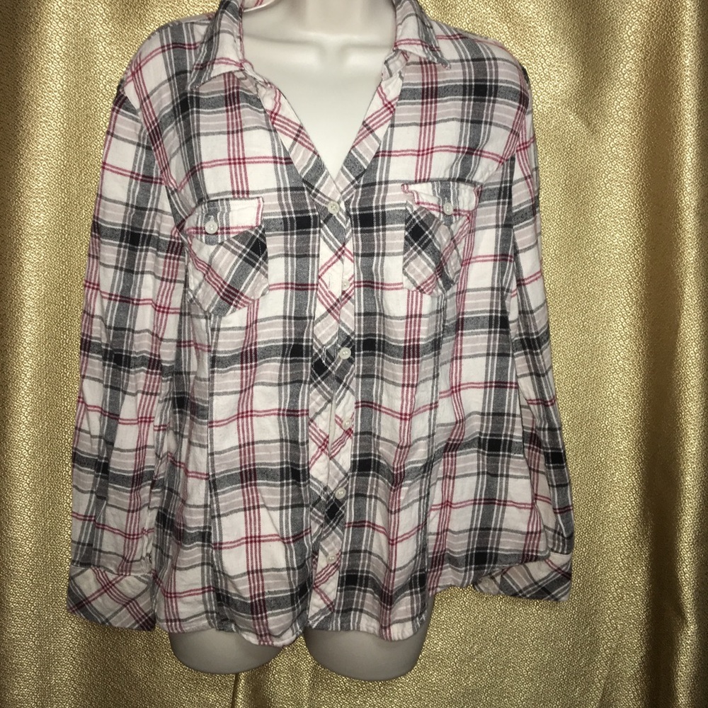 White/red/black a.n.a. Flannel