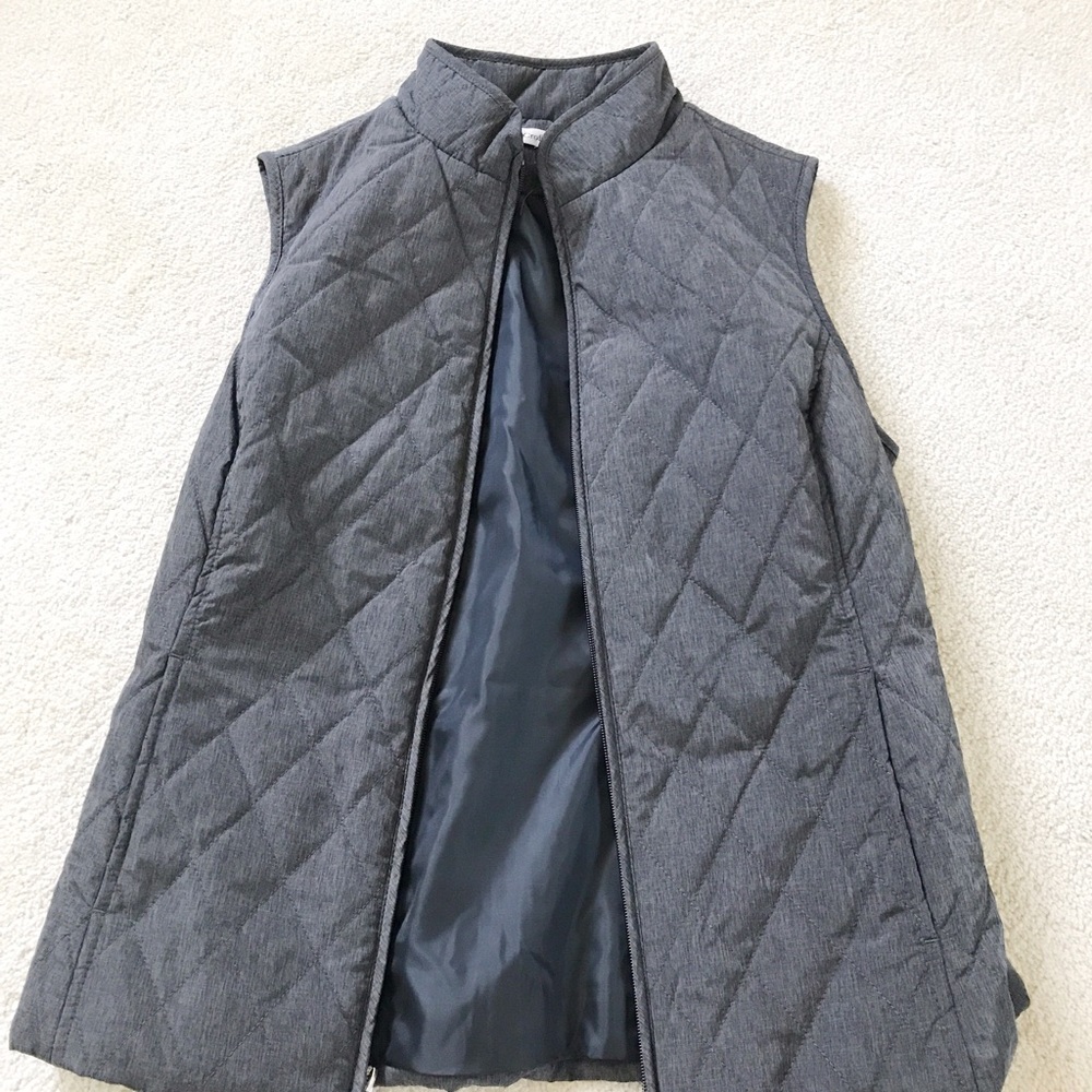 Brand new grey vest